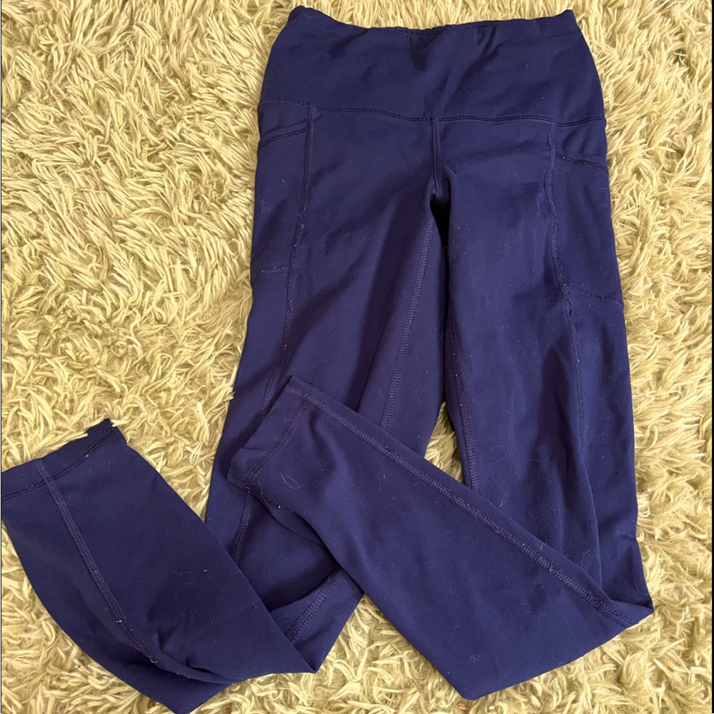 Women’s navy leggings